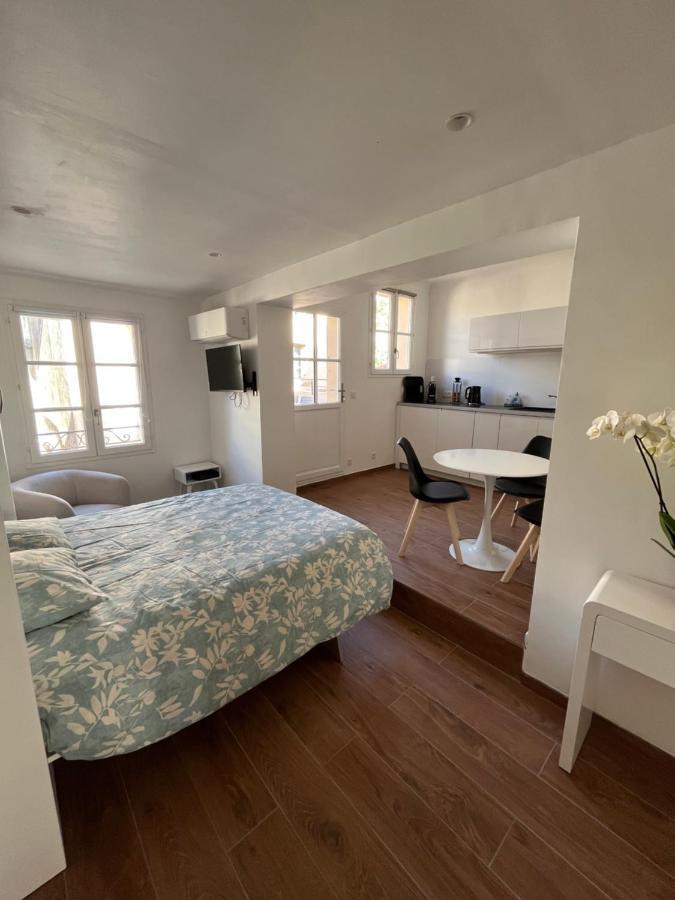 Saint-Tropez Centre - Grand Studio Avec Terrasse Exteriör bild